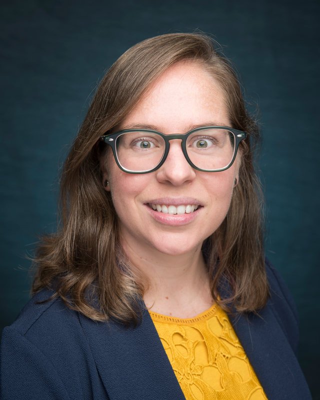 Portrait of Dr. Rachel Carroll
